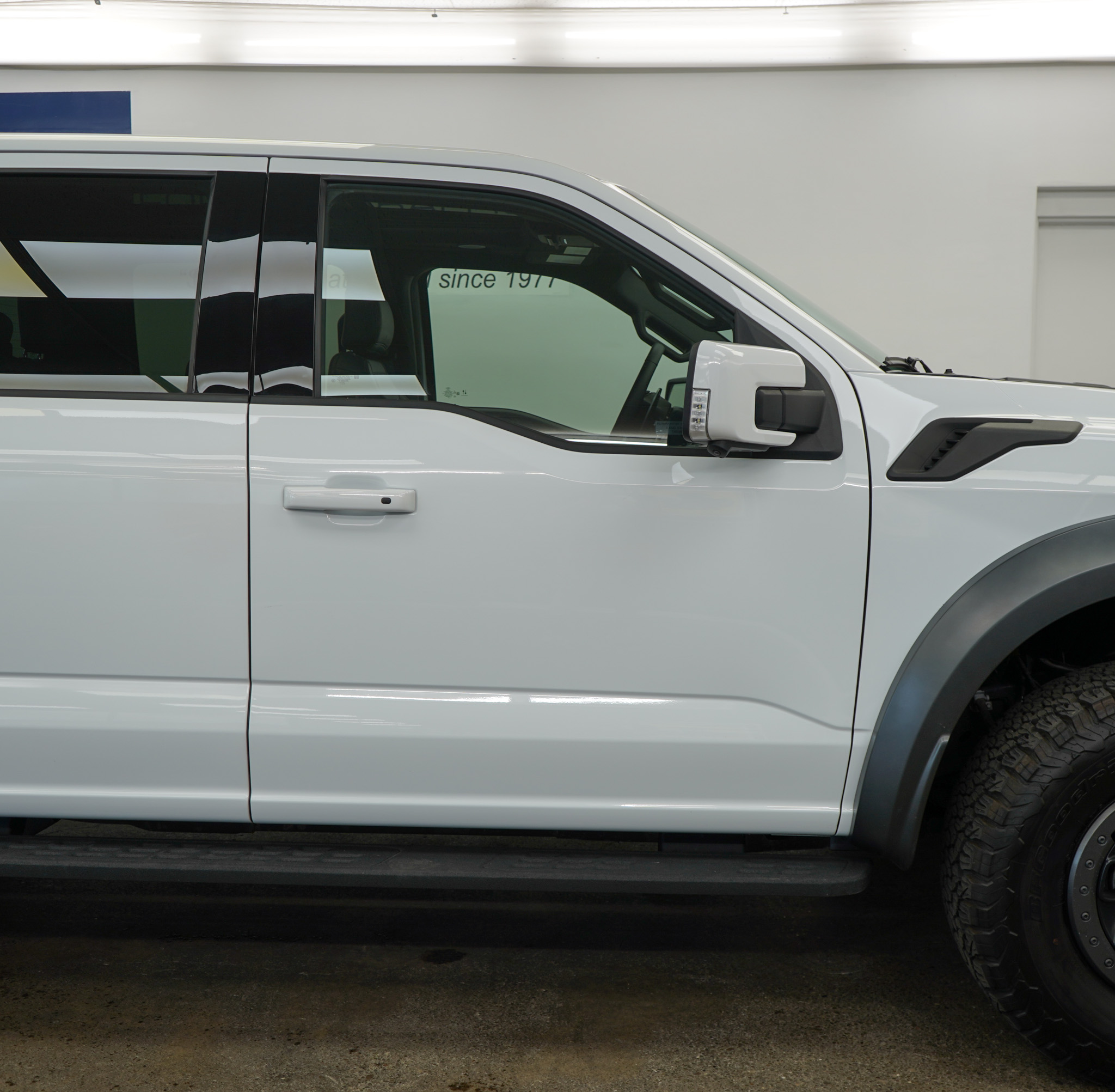2023 Ford F-150 Raptor photo 15