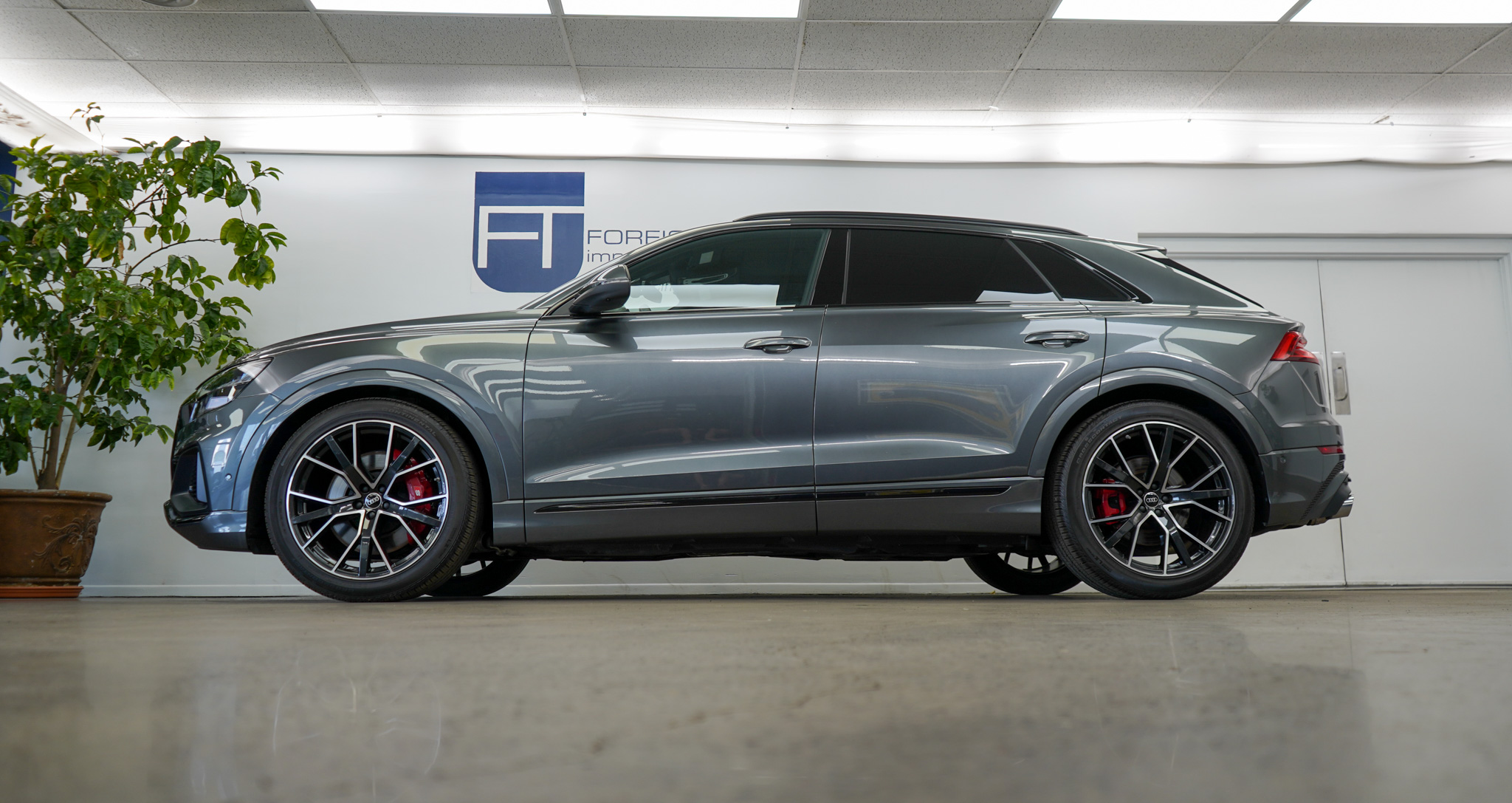 2023 Audi SQ8 Premium Plus photo 32