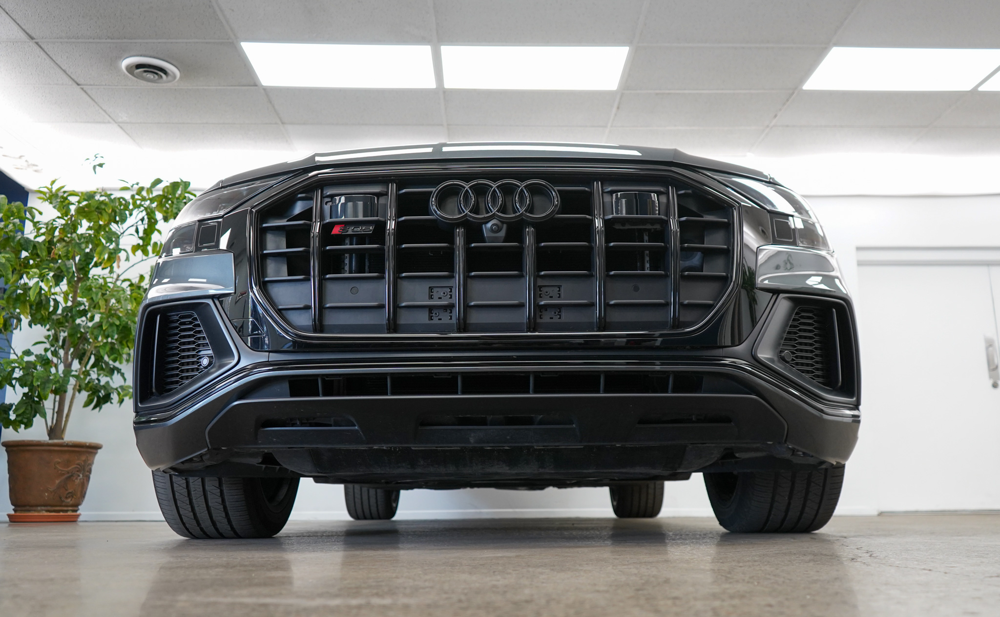 2023 Audi SQ8 Premium Plus photo 24
