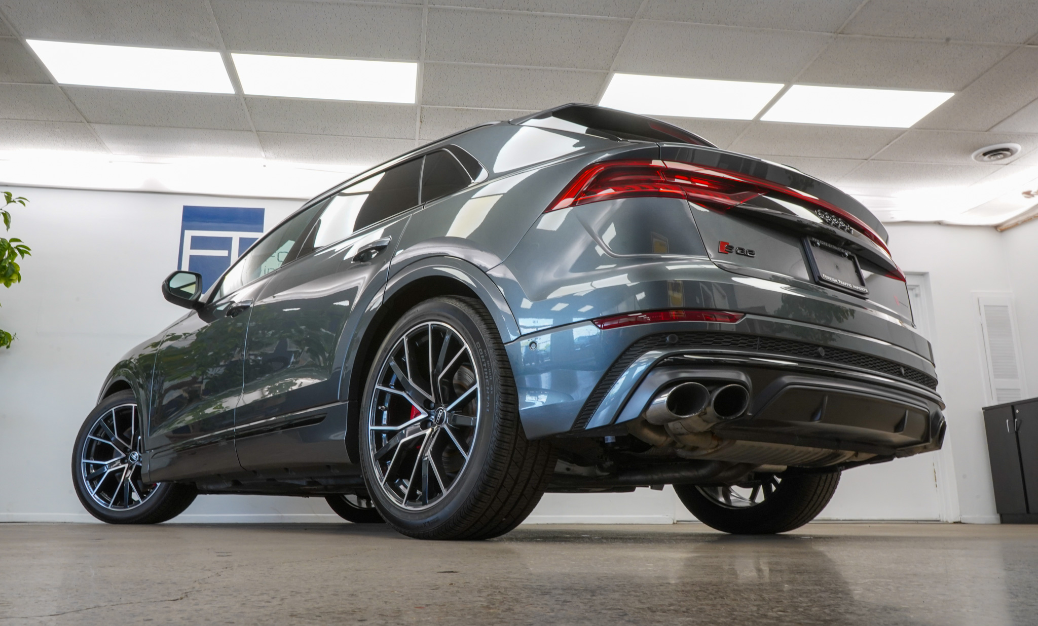 2023 Audi SQ8 Premium Plus photo 34