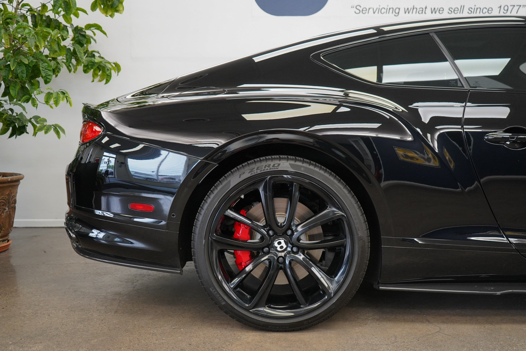 2023 Bentley Continental GT Azure V8 photo 13