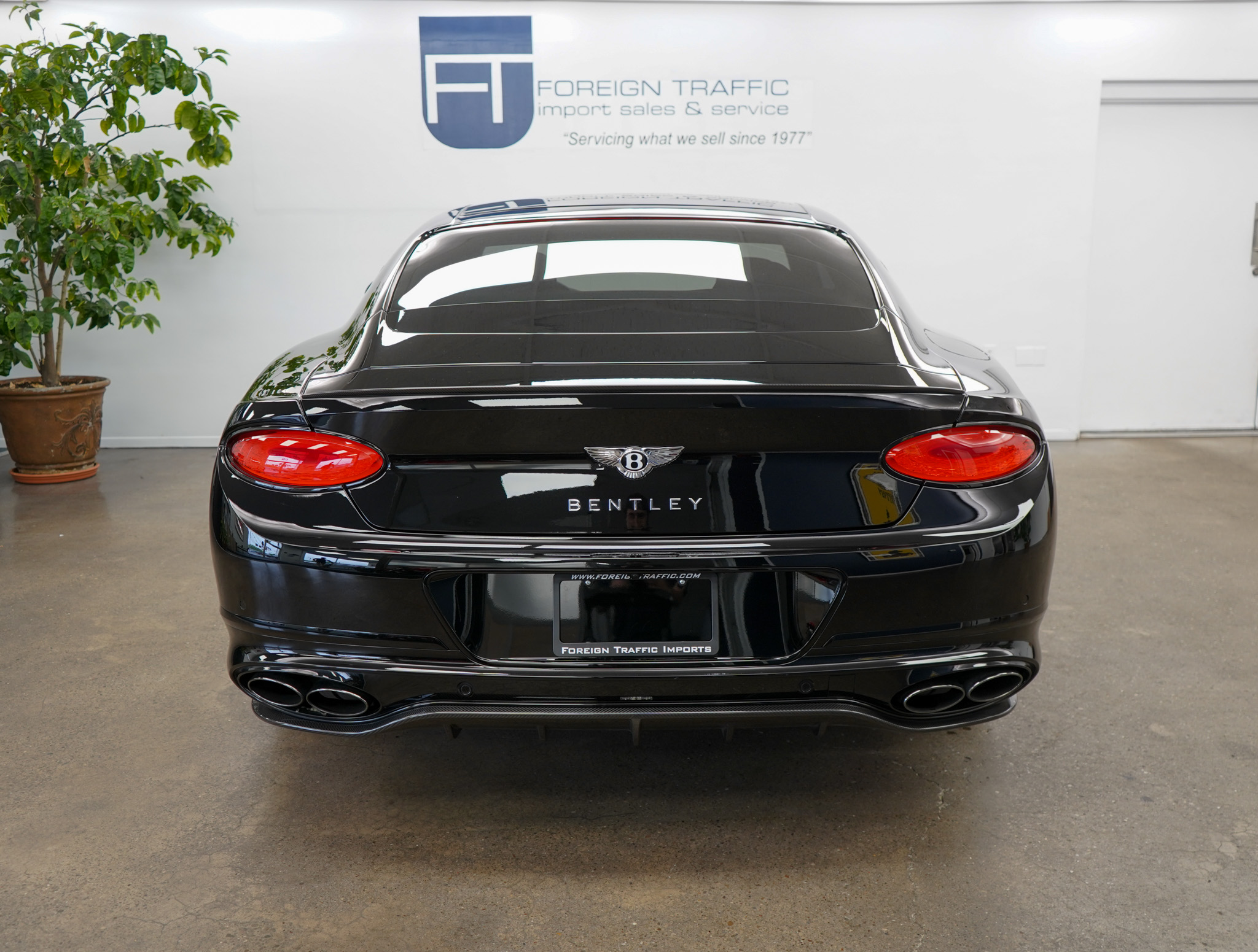 2023 Bentley Continental GT Azure V8 photo 4