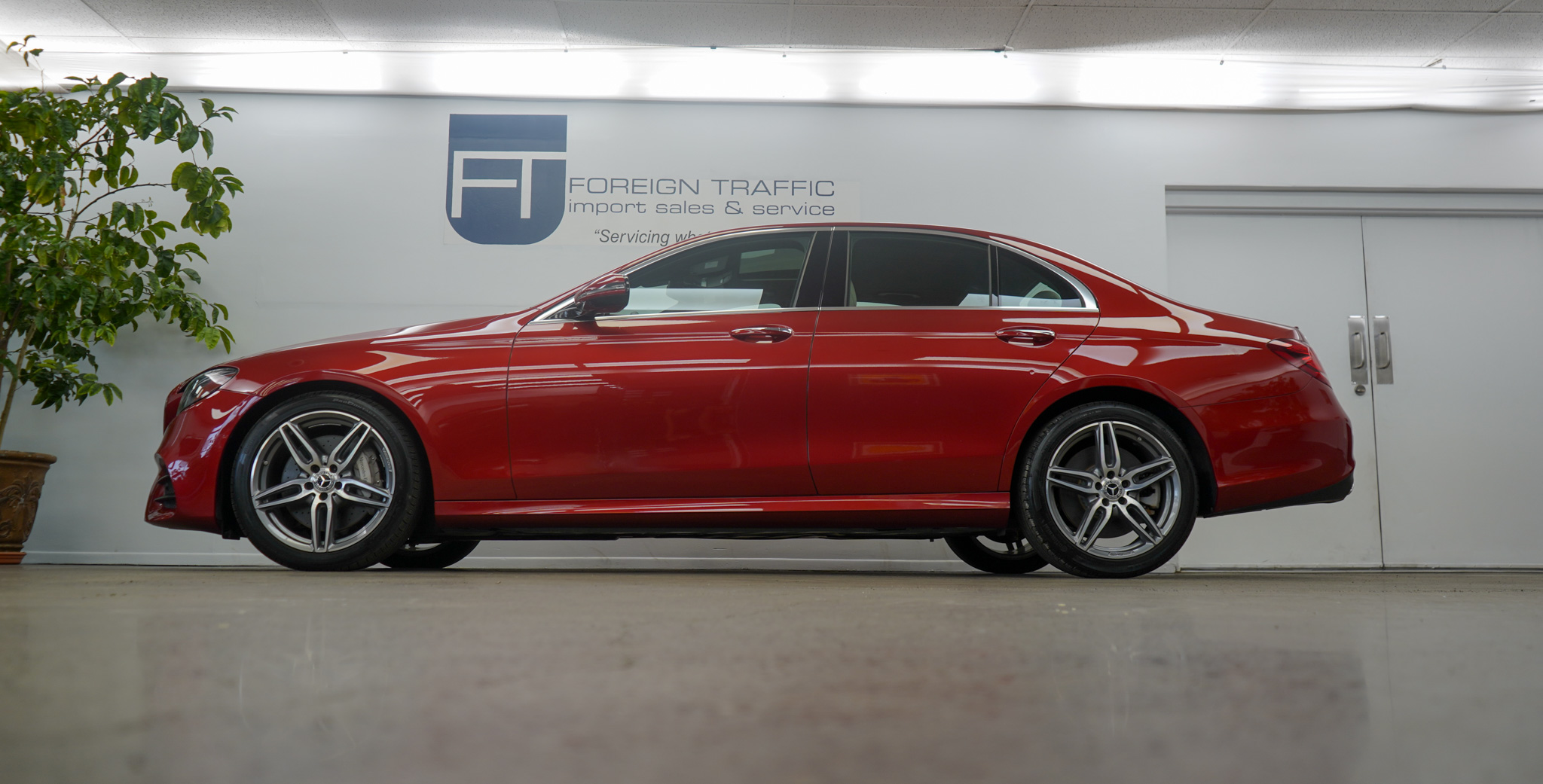 2019 Mercedes Benz E 4MATIC photo 22