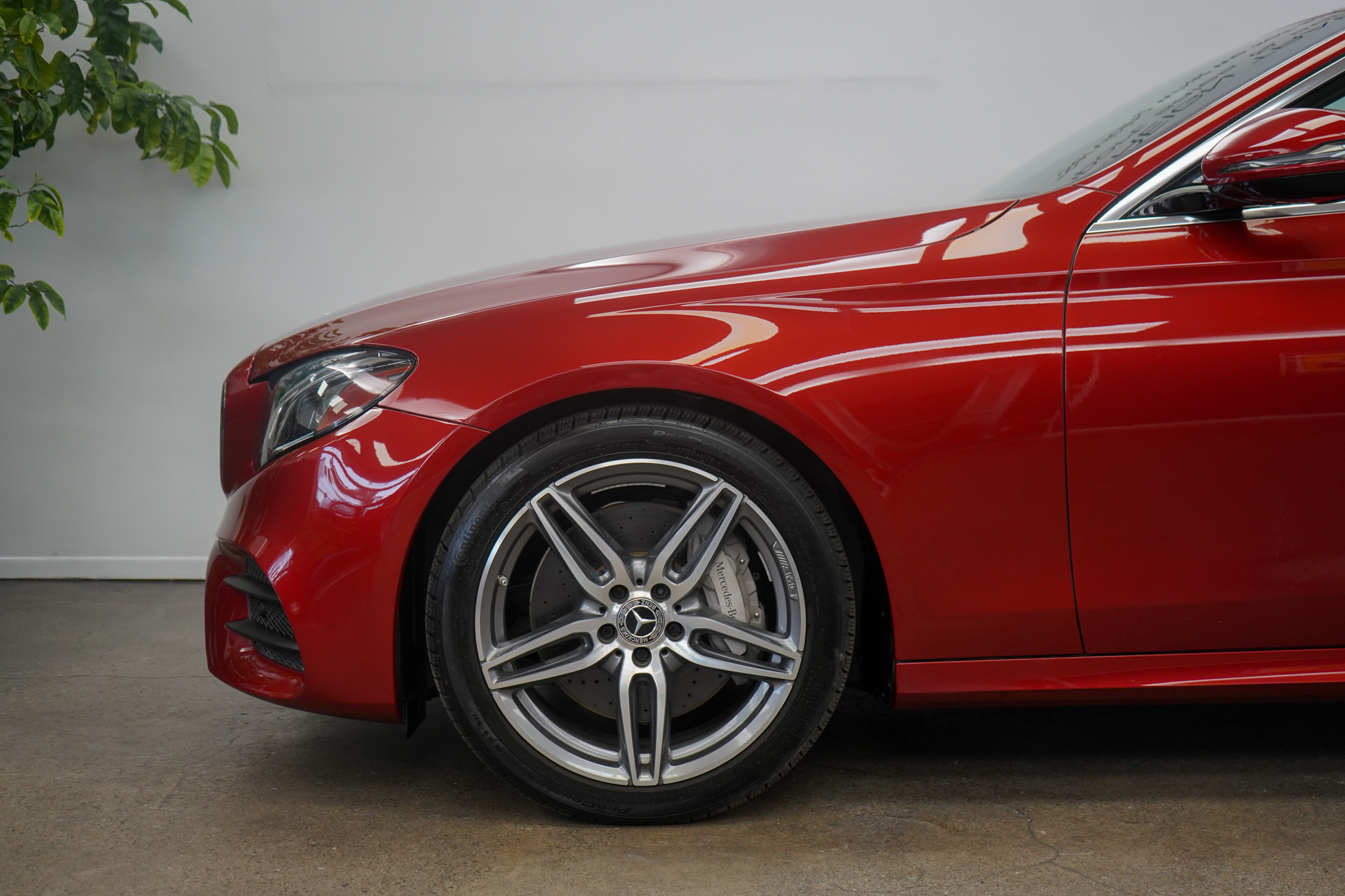 2019 Mercedes Benz E 4MATIC photo 7