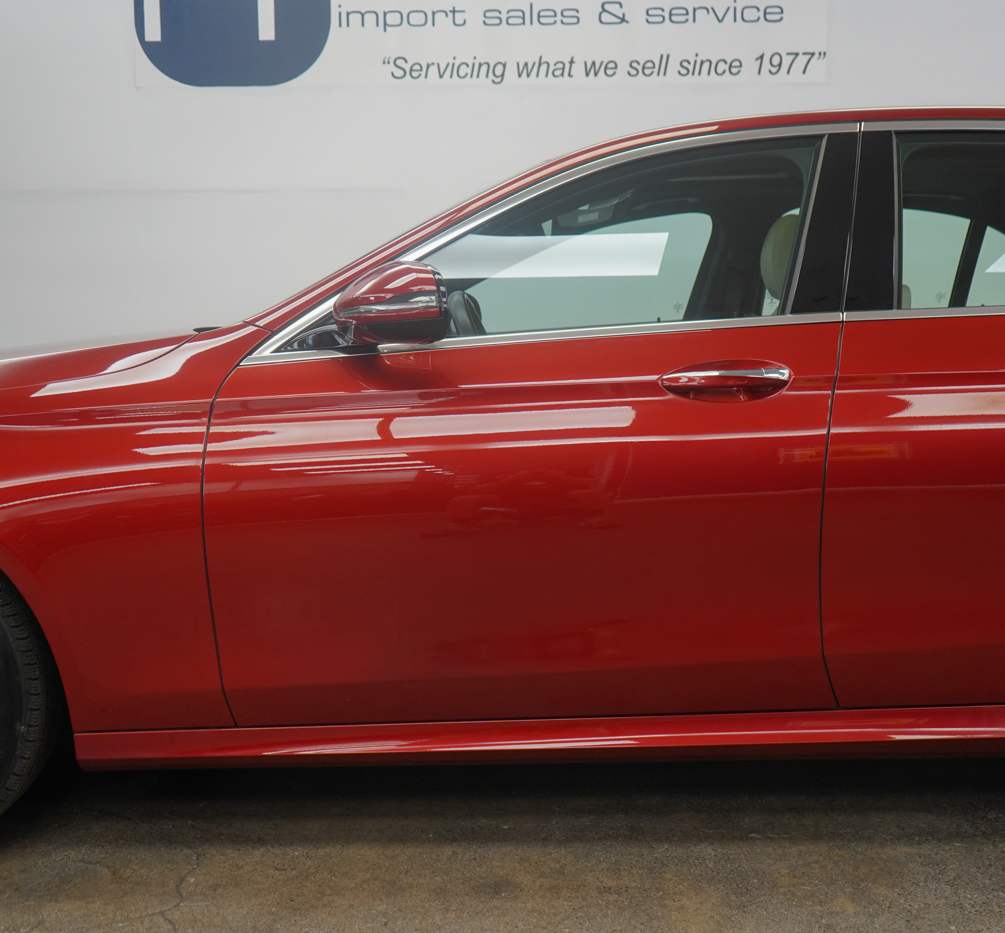 2019 Mercedes Benz E 4MATIC photo 9