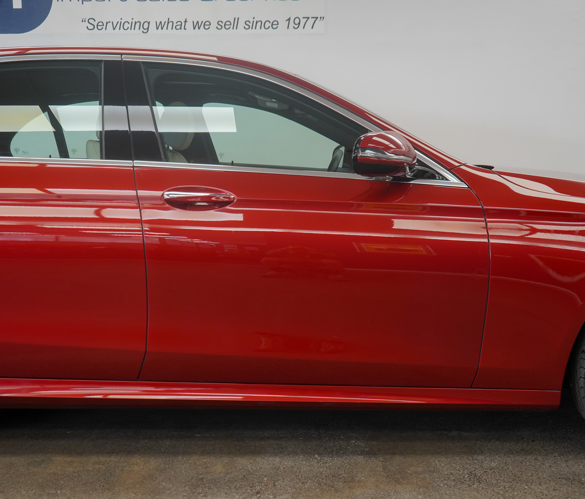 2019 Mercedes Benz E 4MATIC photo 16