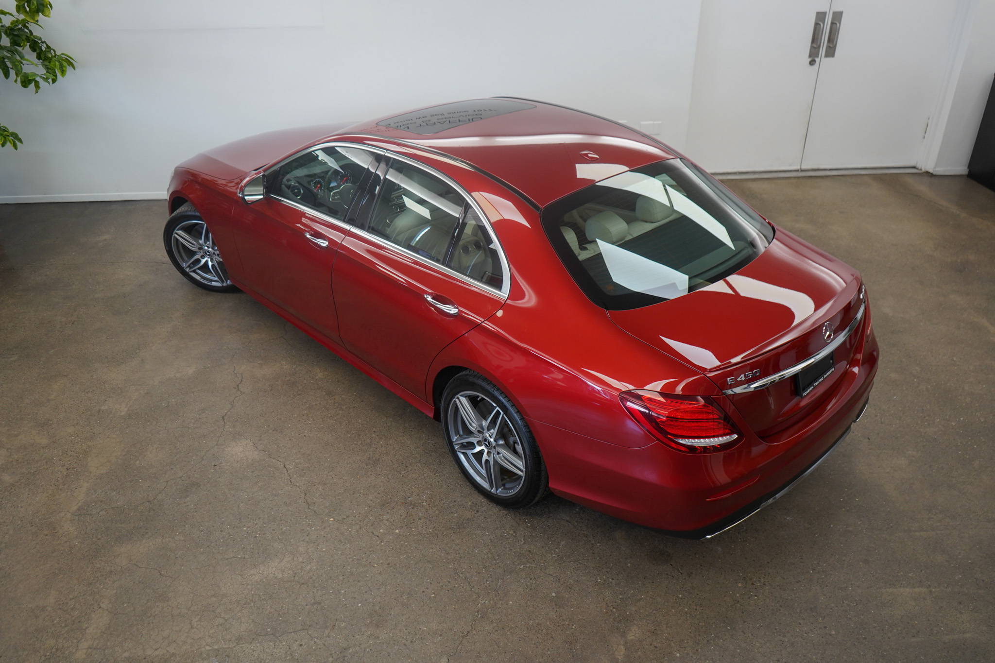 2019 Mercedes Benz E 4MATIC photo 21
