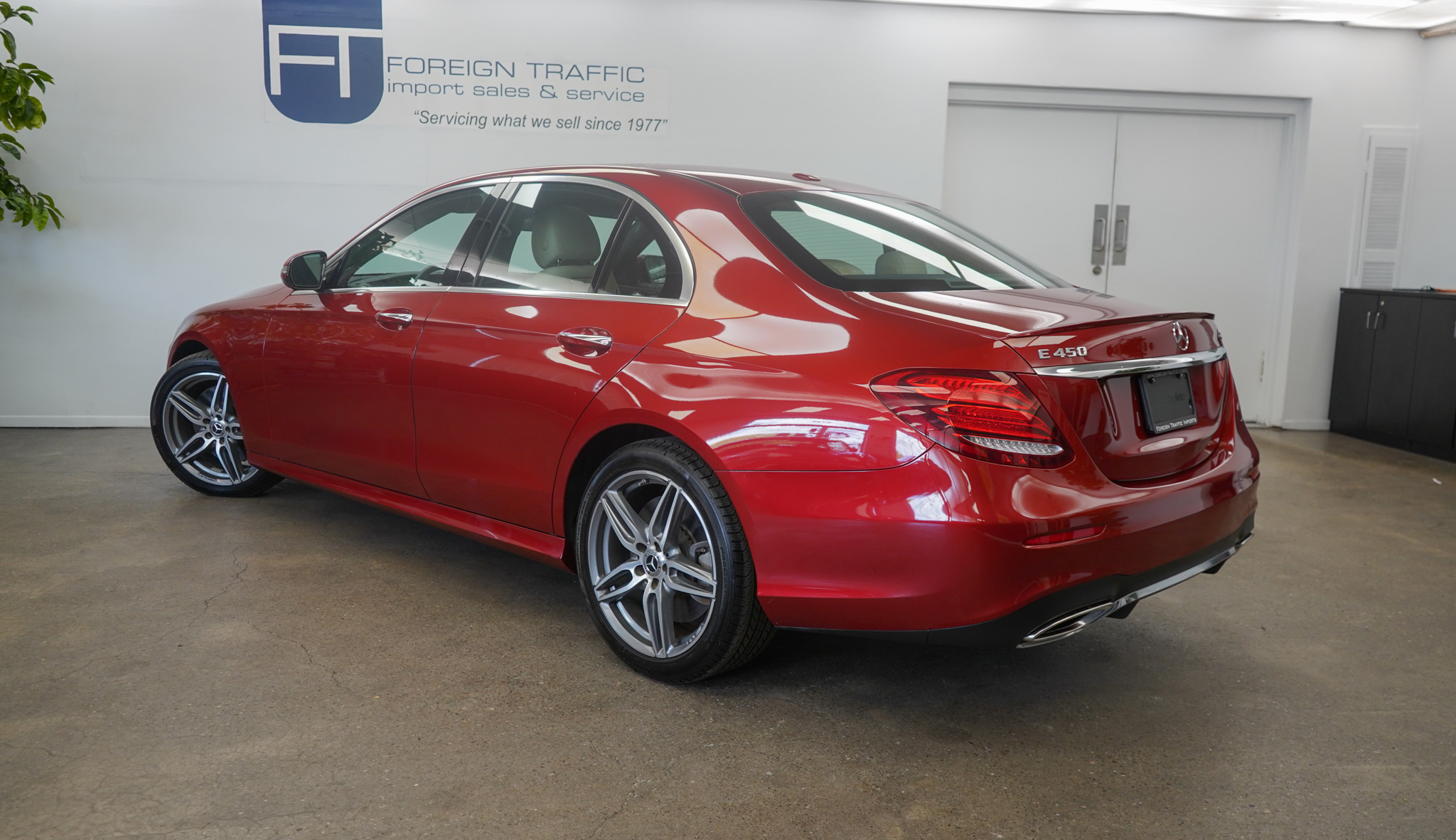 2019 Mercedes Benz E 4MATIC photo 29