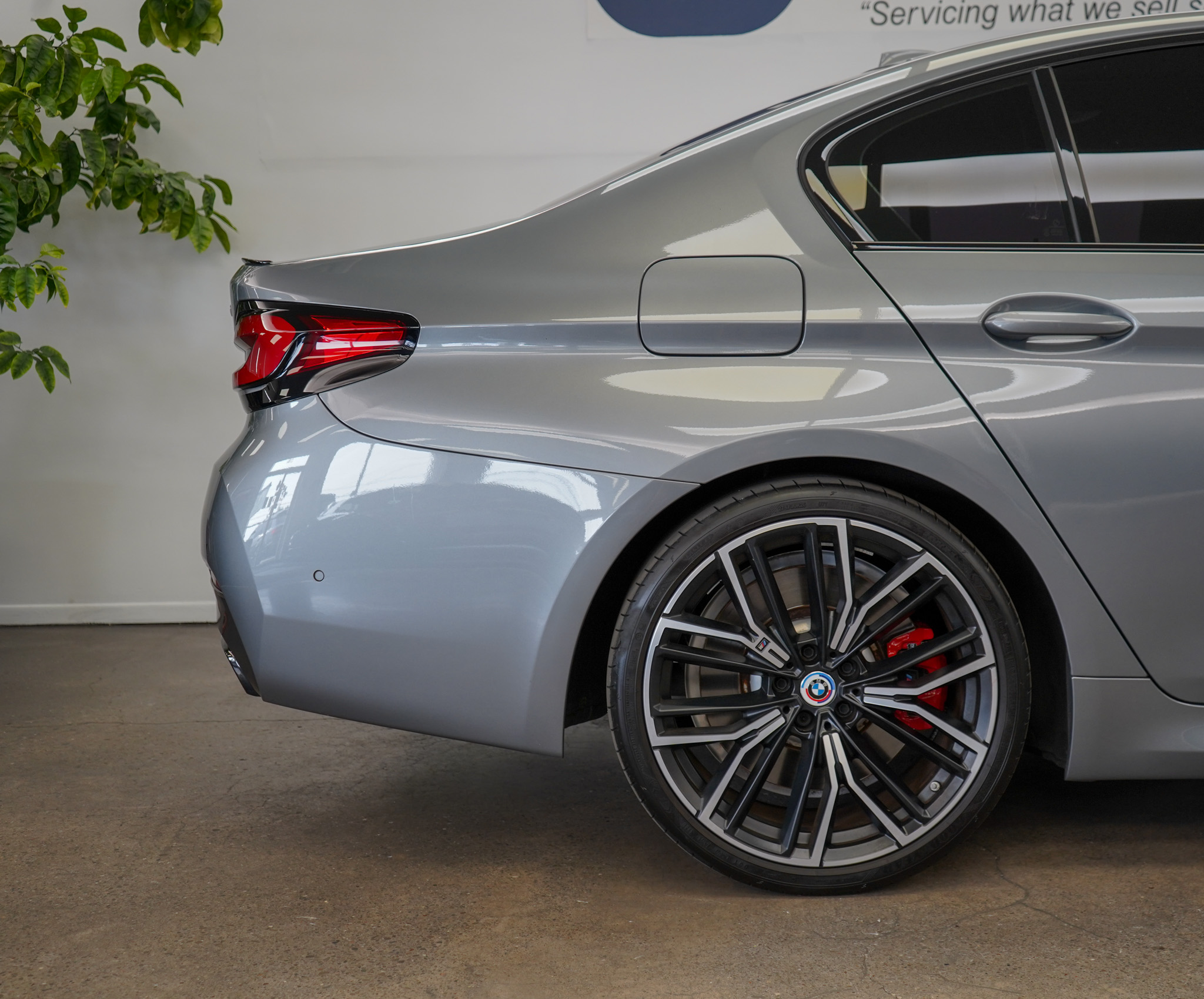 2023 Bmw M550i xDrive photo 14