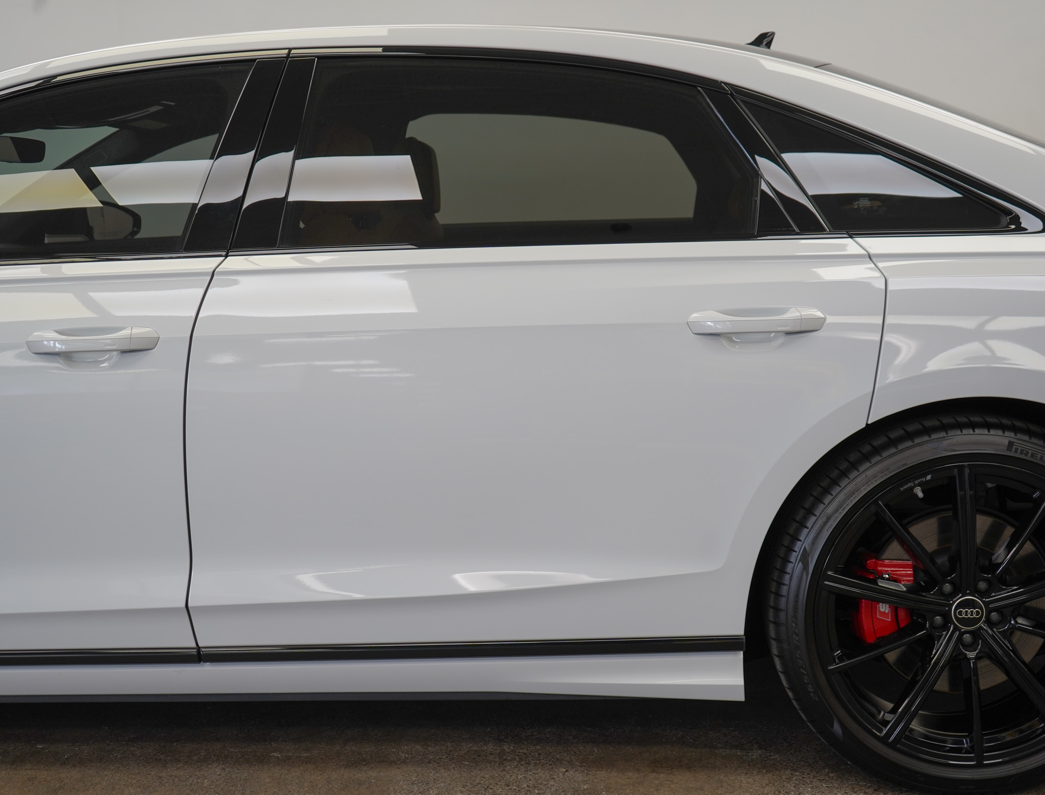 2024 Audi S8 Quattro photo 6