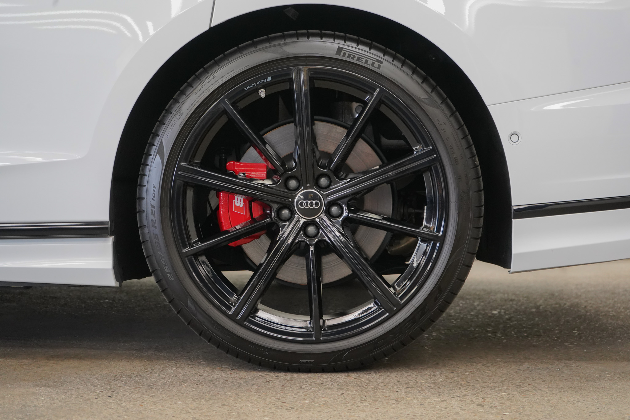 2024 Audi S8 Quattro photo 8