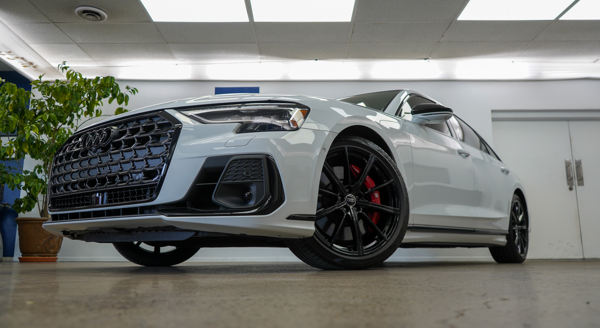 2024 Audi S8 Quattro photo 16