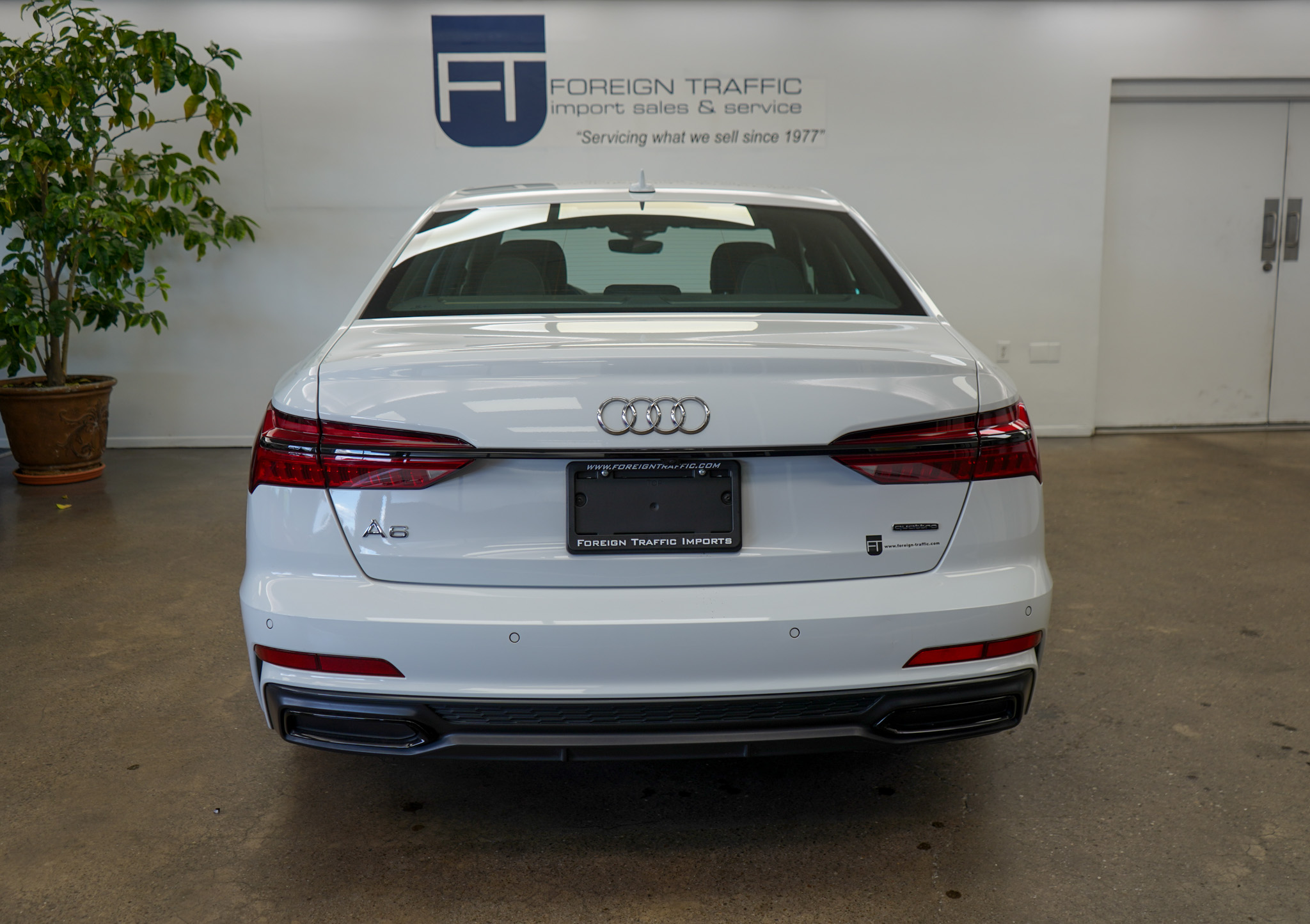 2022 Audi A6 Premium Plus Quattro photo 2