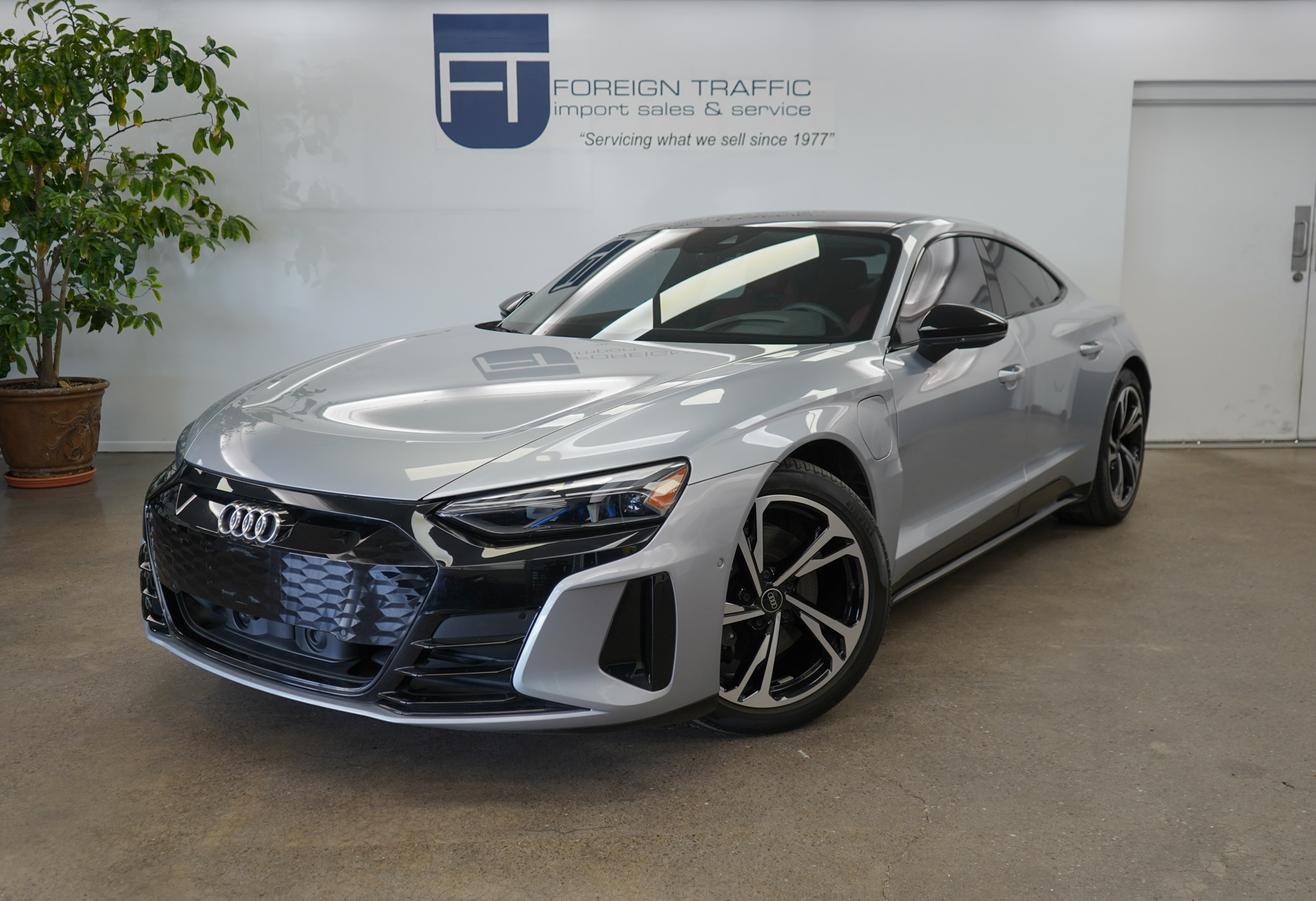 2022 Audi e-tron GT Prestige photo 34