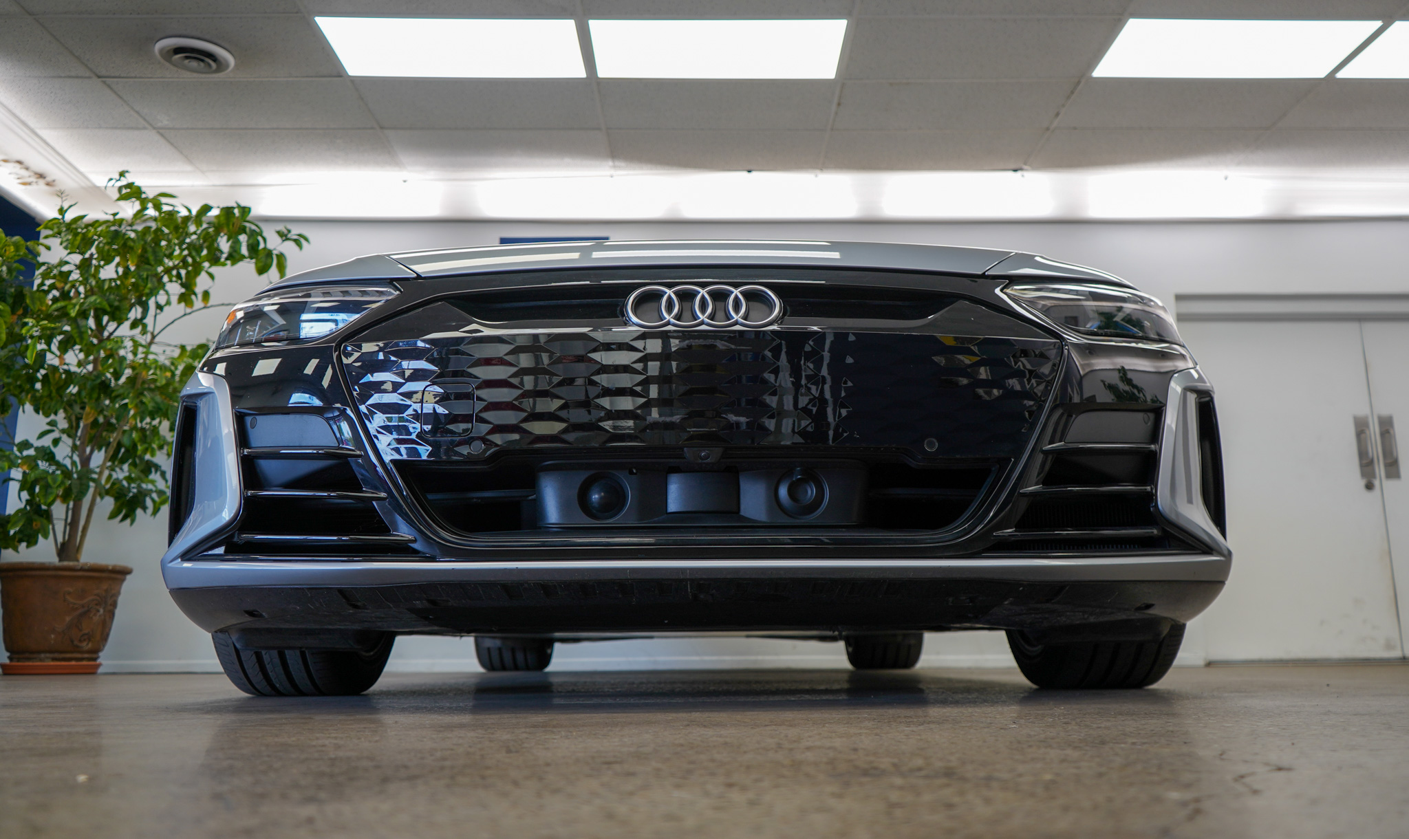 2022 Audi e-tron GT Prestige photo 25