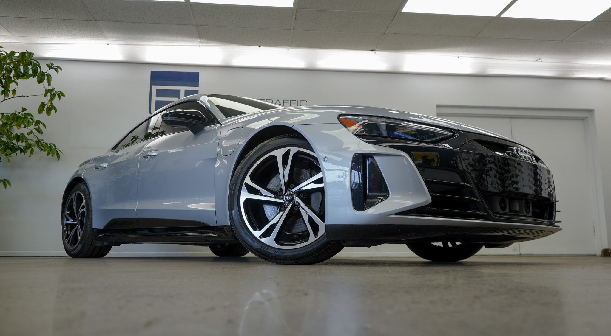 2022 Audi e-tron GT Prestige photo 30