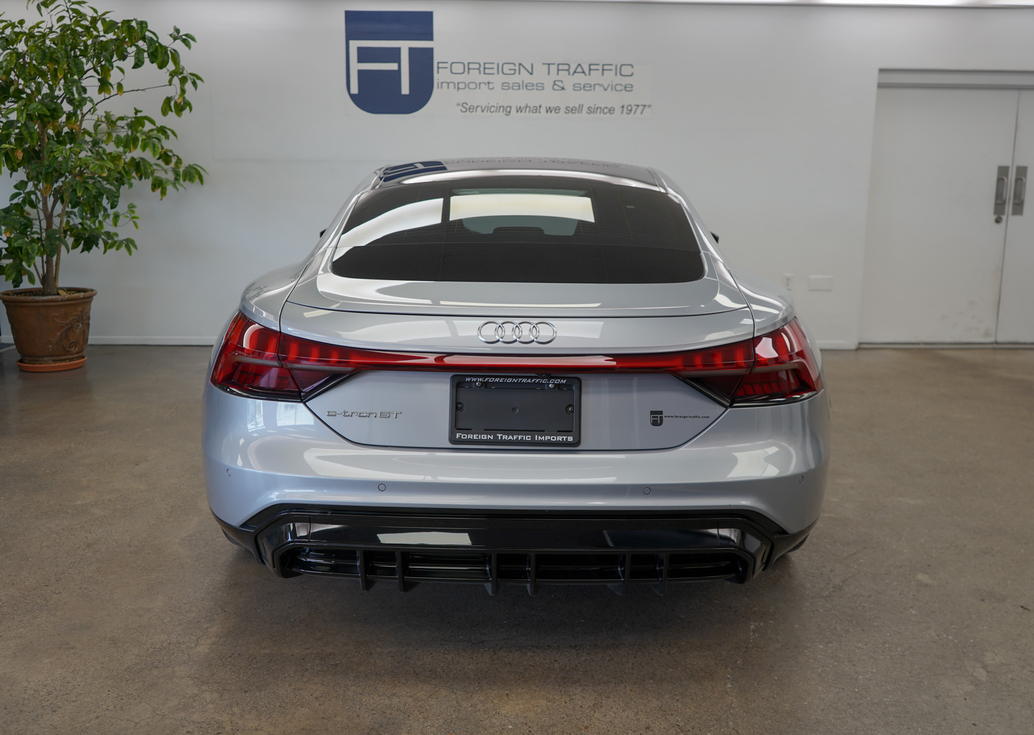 2022 Audi e-tron GT Prestige photo 4