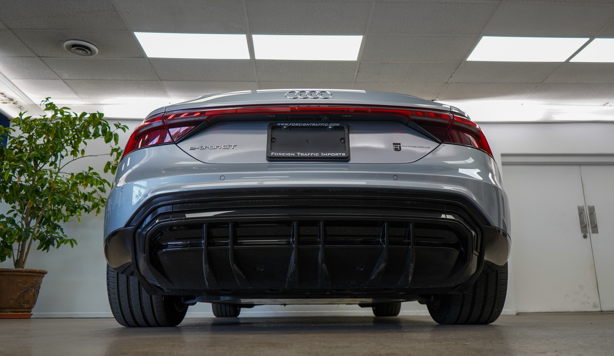 2022 Audi e-tron GT Prestige photo 36