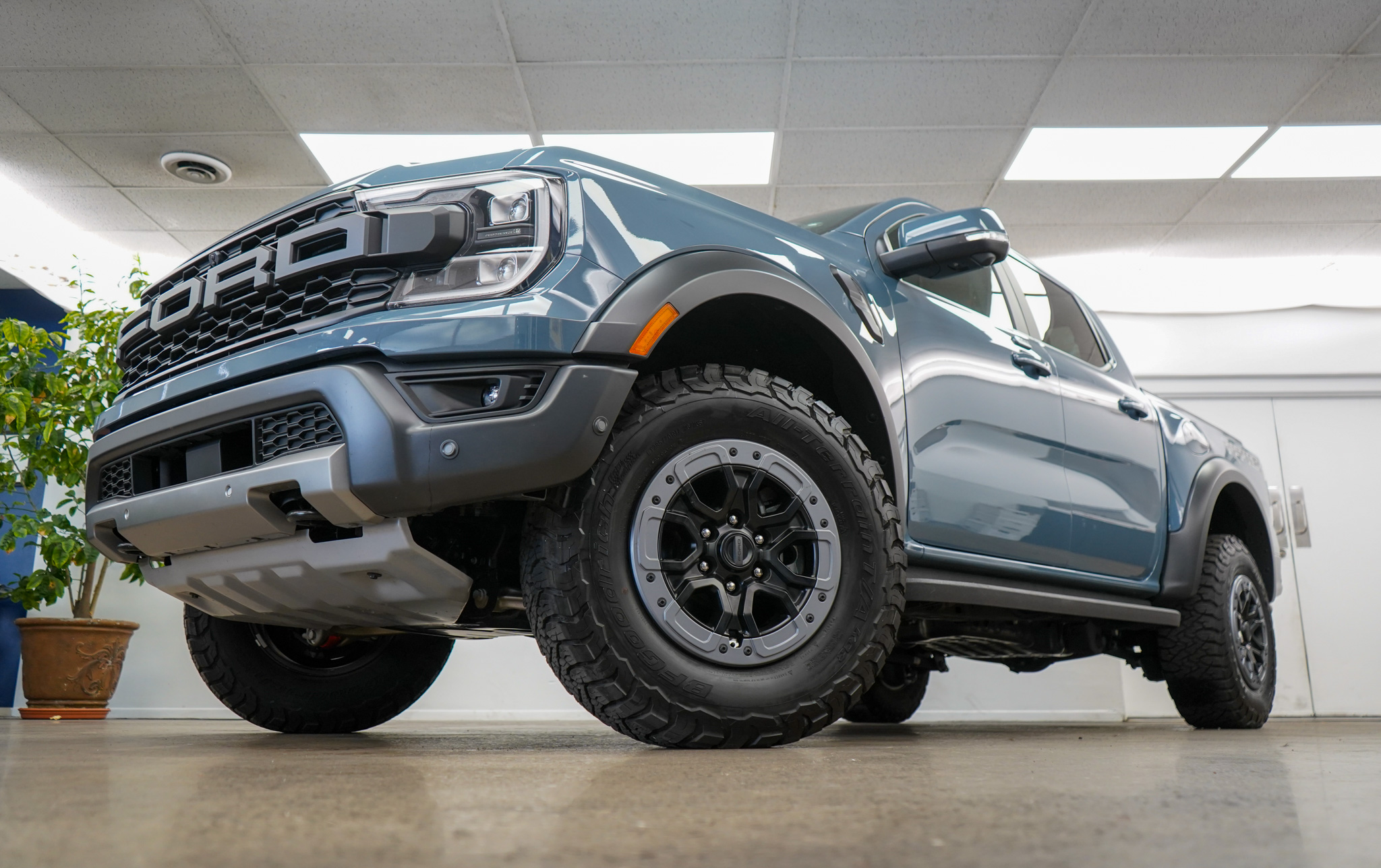 2024 Ford Ranger Raptor photo 2