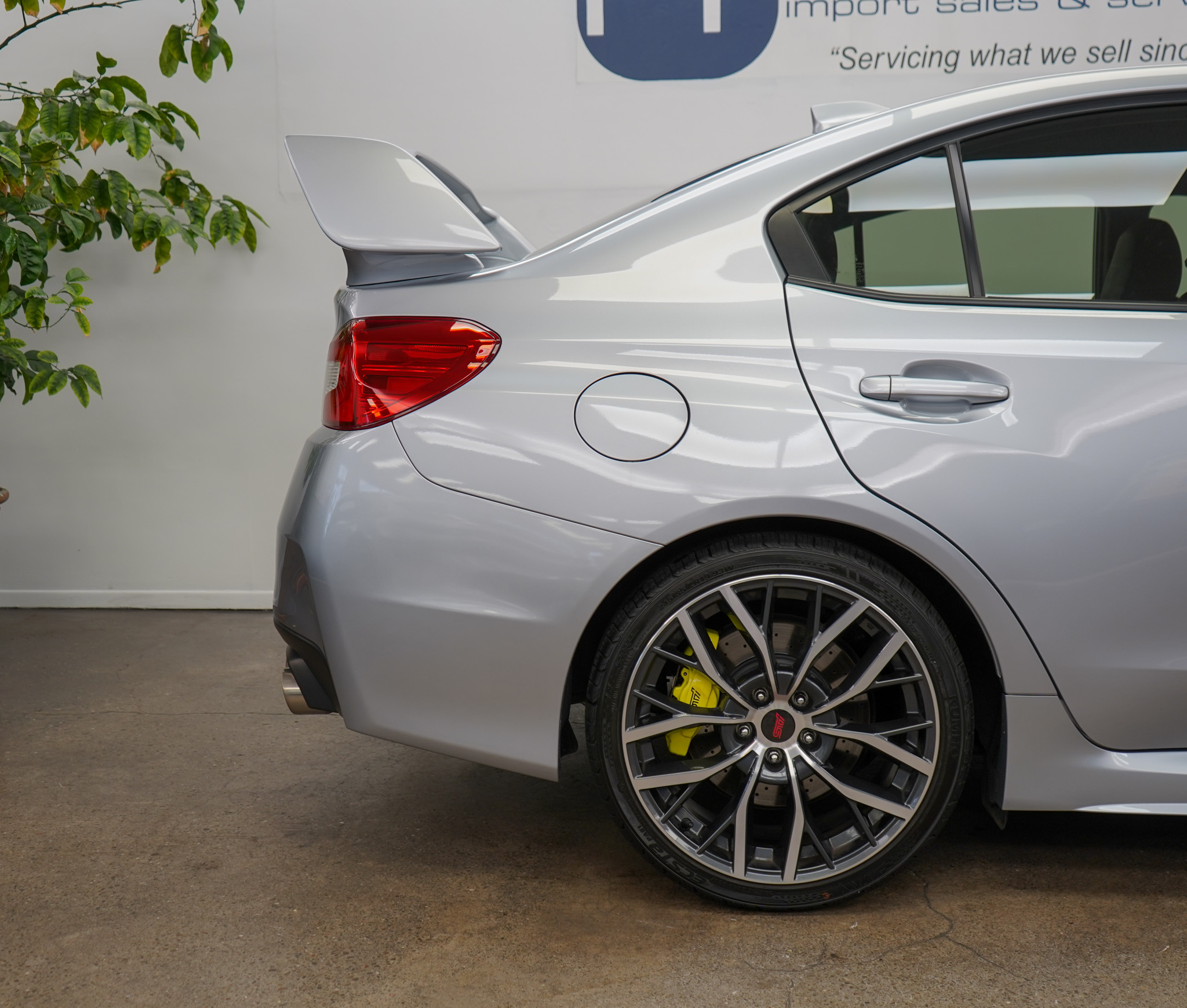 2020 Subaru WRX STI photo 13