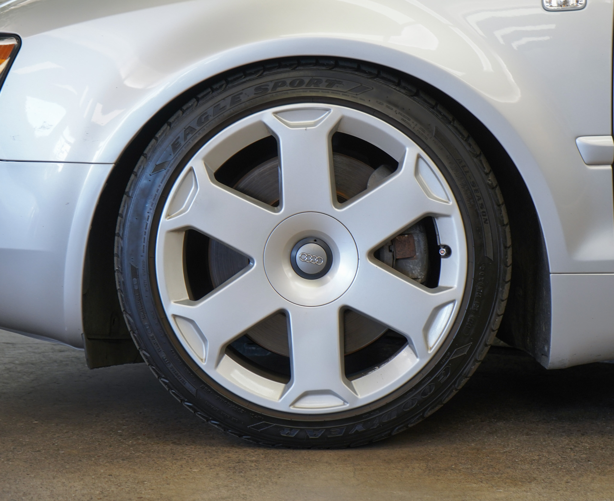 2005 Audi S4 Base photo 9