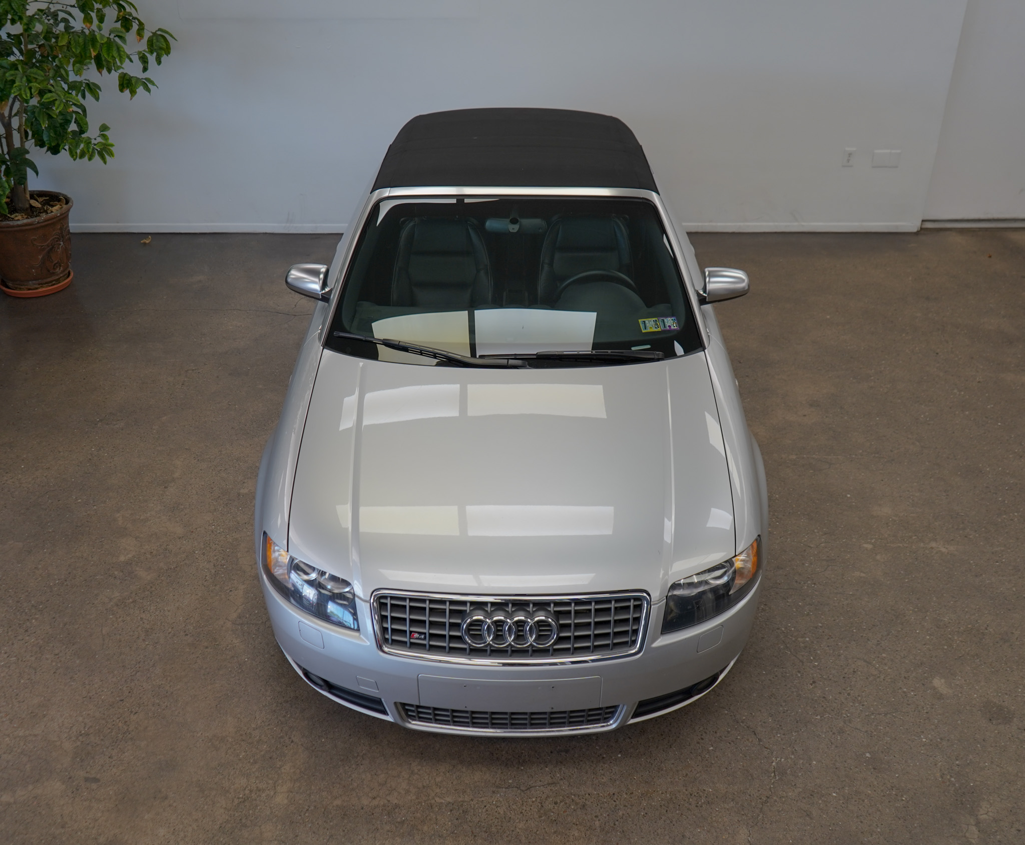 2005 Audi S4 Base photo 22