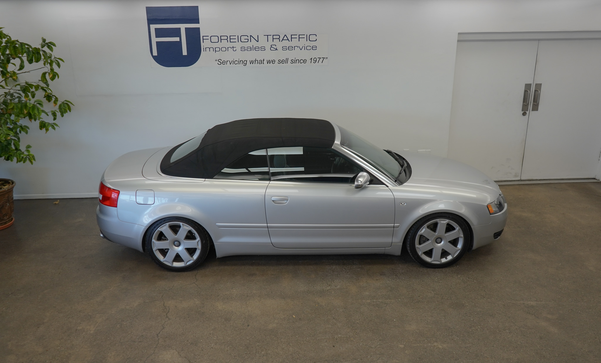 2005 Audi S4 Base photo 29