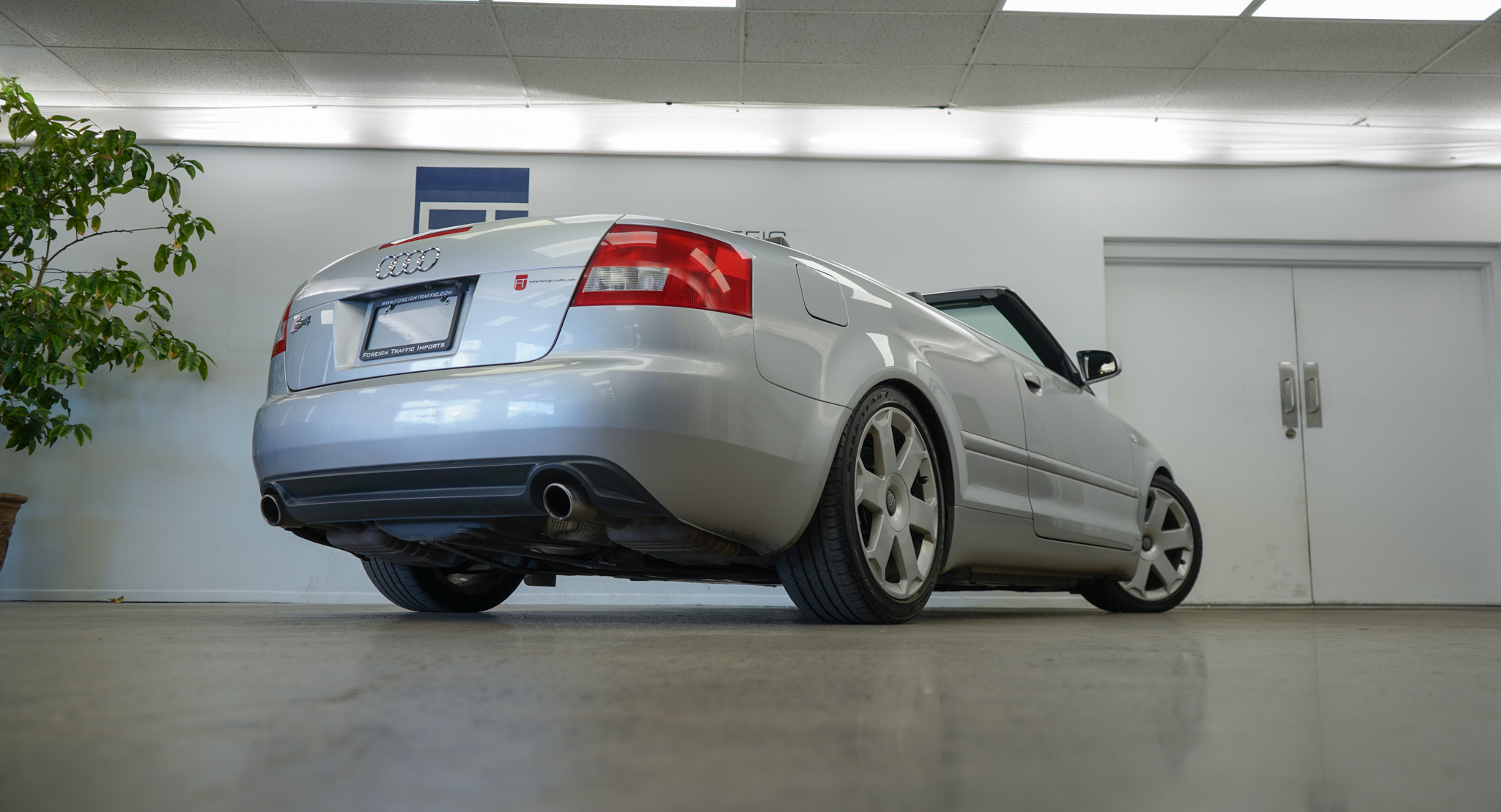 2005 Audi S4 Base photo 5