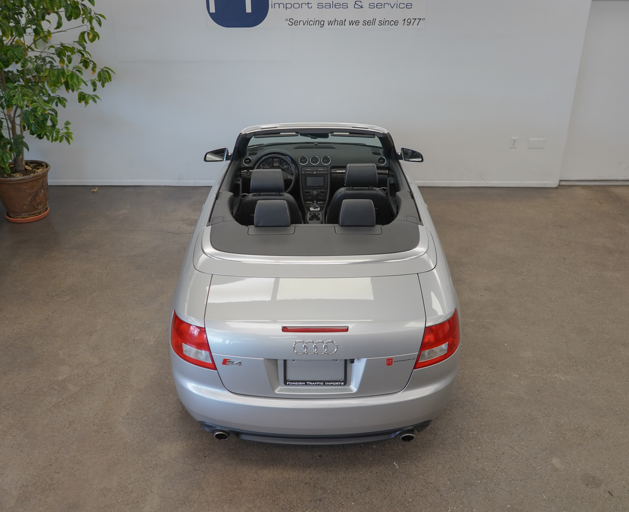 2005 Audi S4 Base photo 21