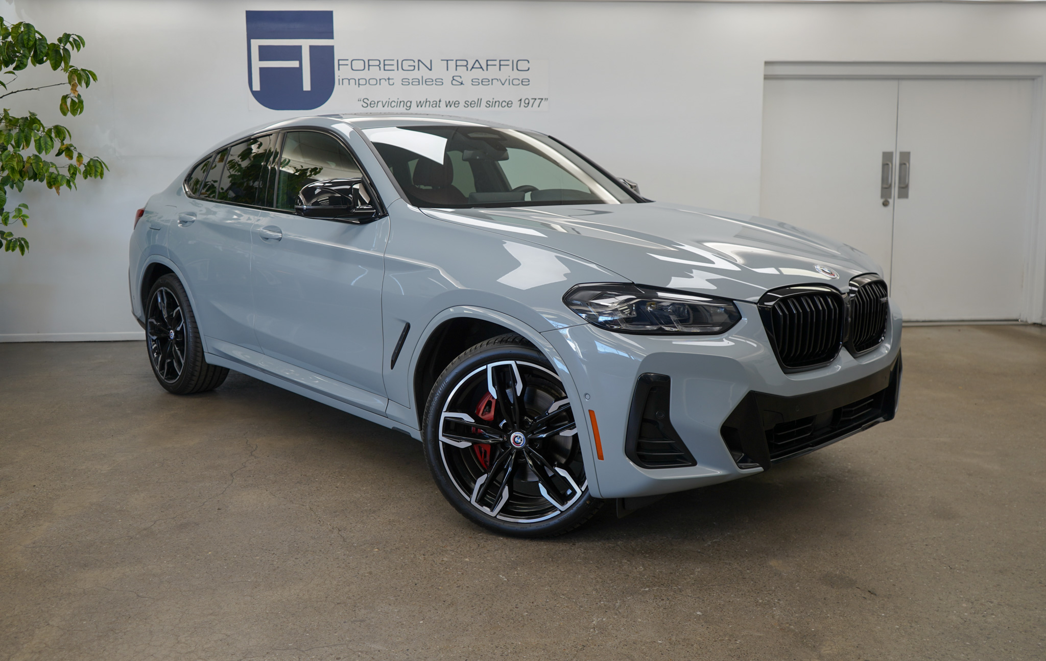 2023 BMW X4 M40i