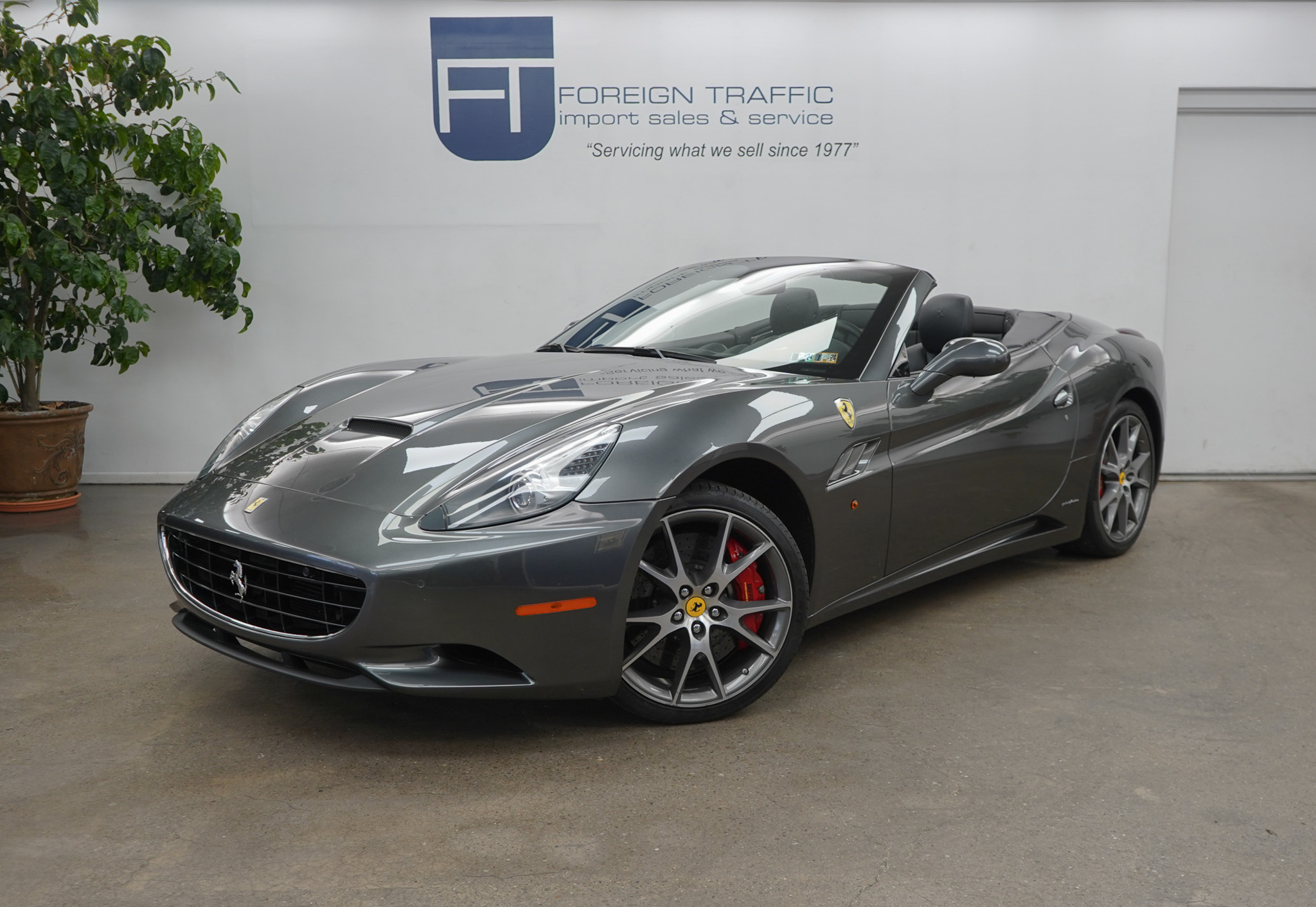 2011 Ferrari California Base