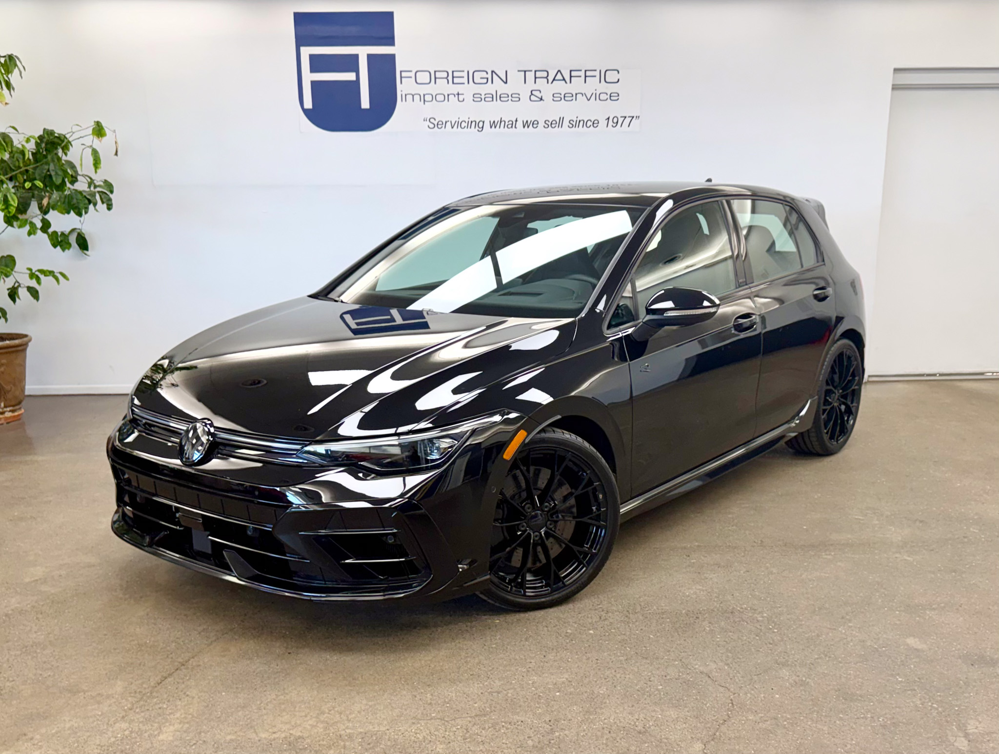 2025 Volkswagen Golf R R