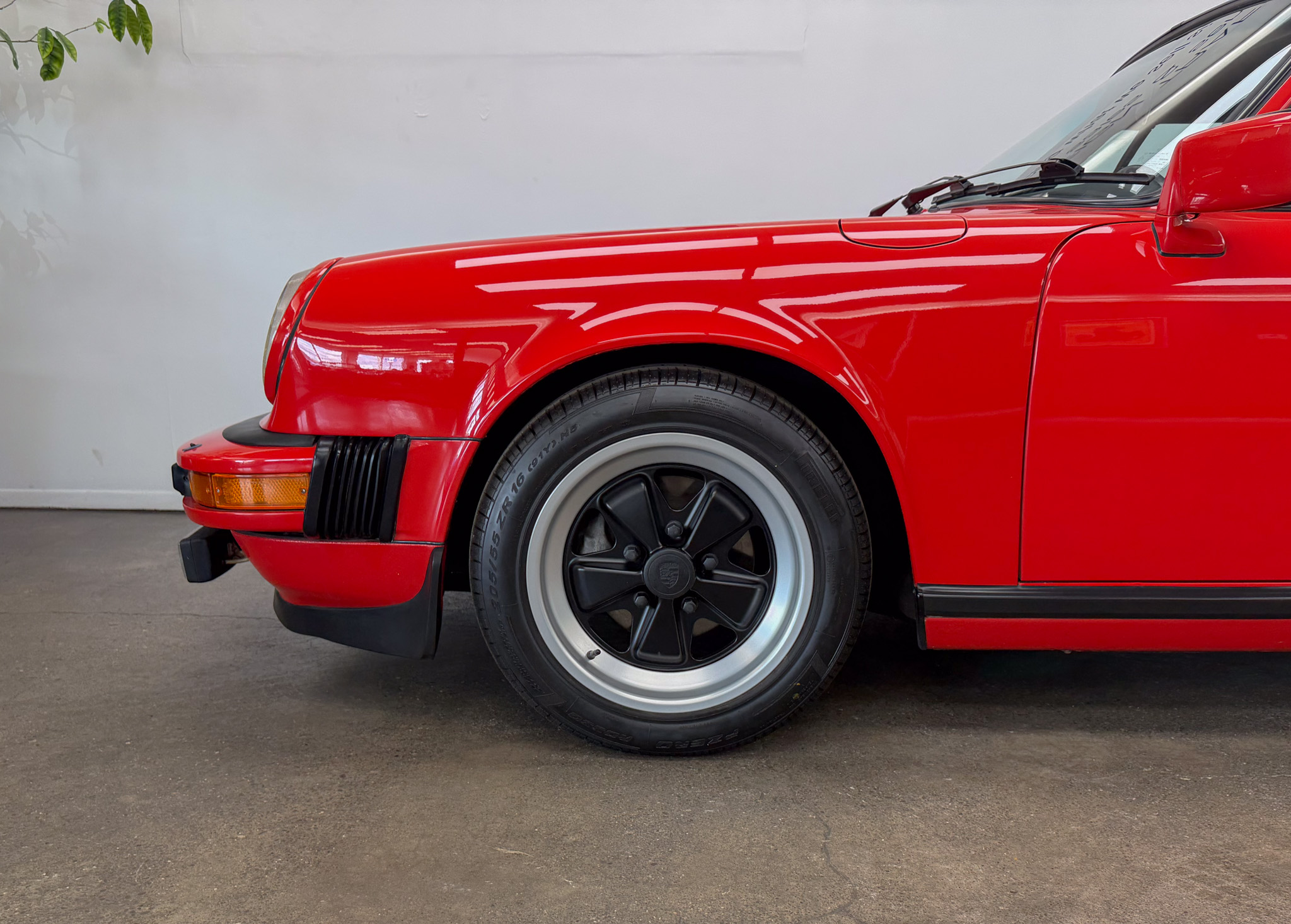 1983 Porsche 911 - Photo 8