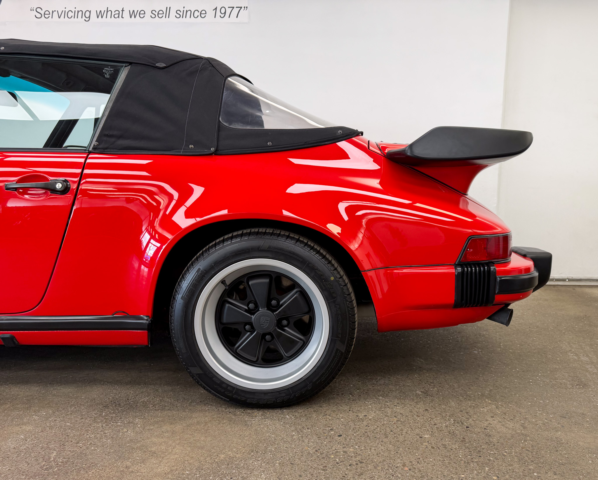 1983 Porsche 911 - Photo 13