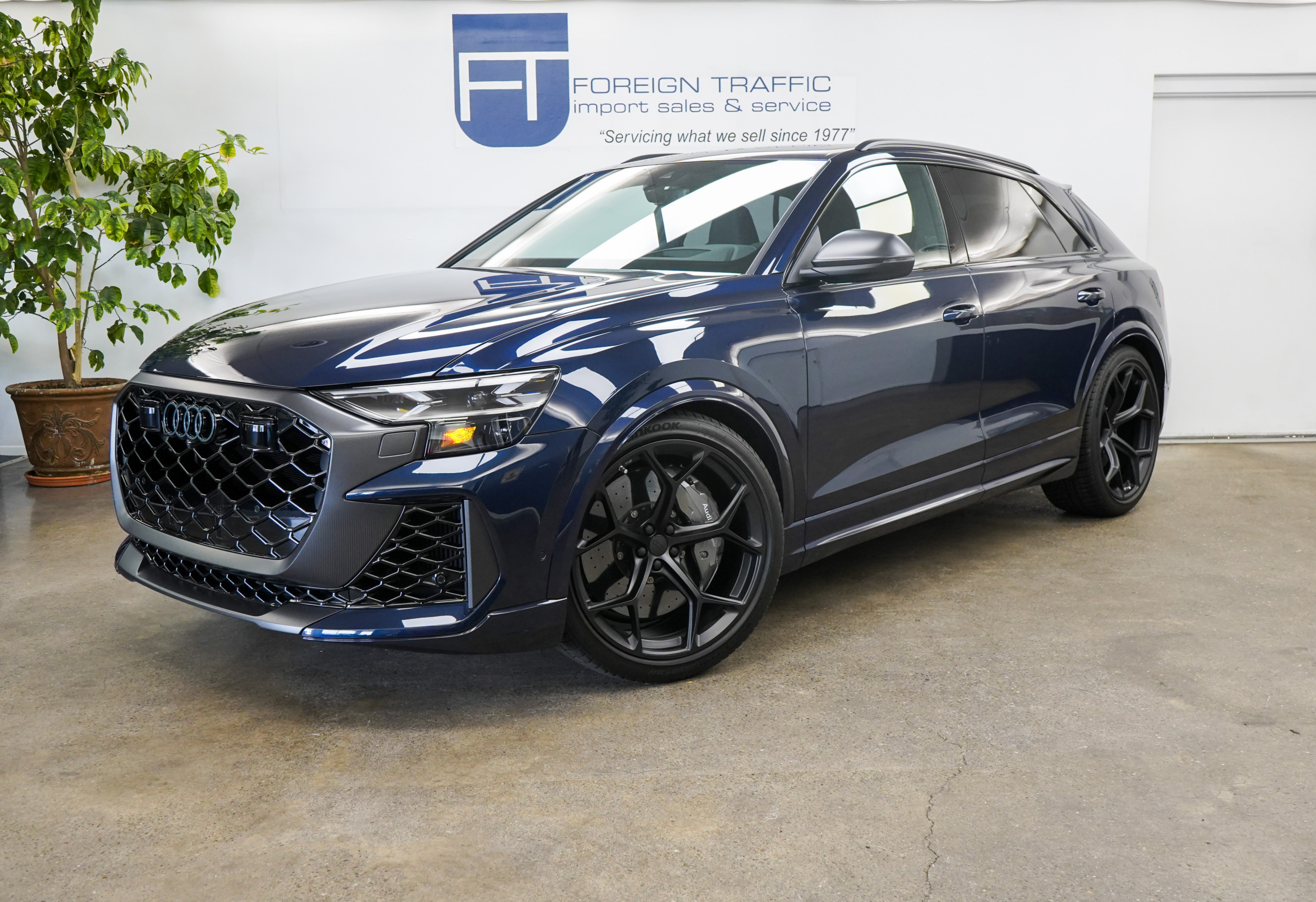 2026 Audi RS Q8 Base